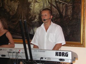 Jacek instr. klawiszowe, vokal